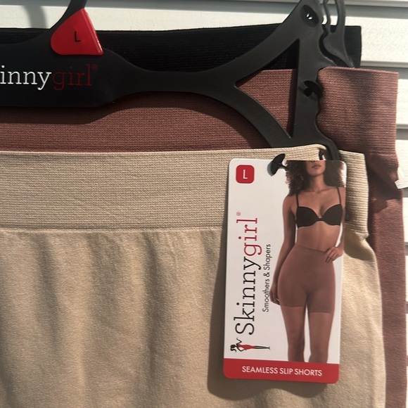 NWT Skinny Girl All Day Comfort (3) Piece Seamless Shapers & Smoothers. - Picture 2 of 6